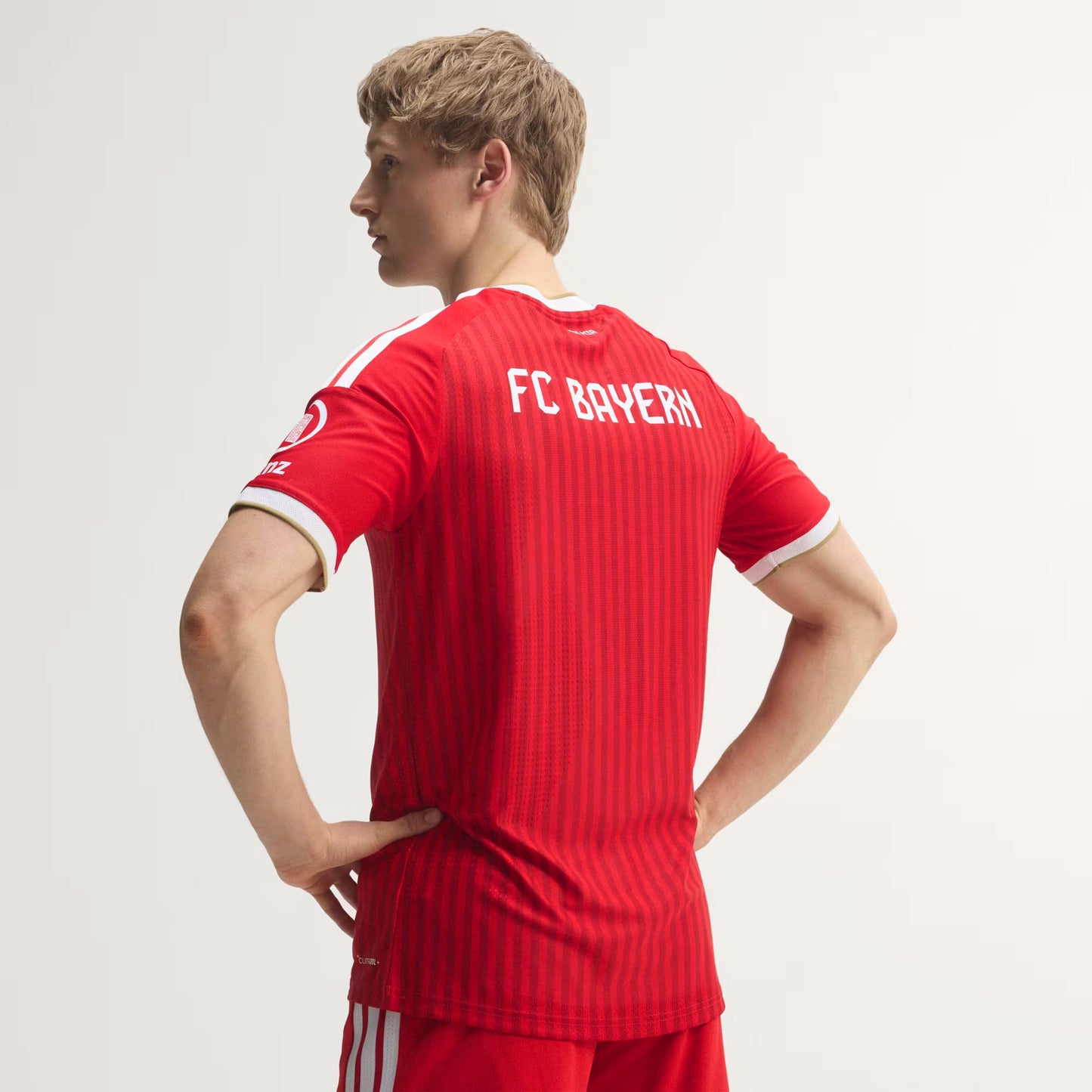 Camisa adidas Bayern de Munique 2026/27  I Jogador