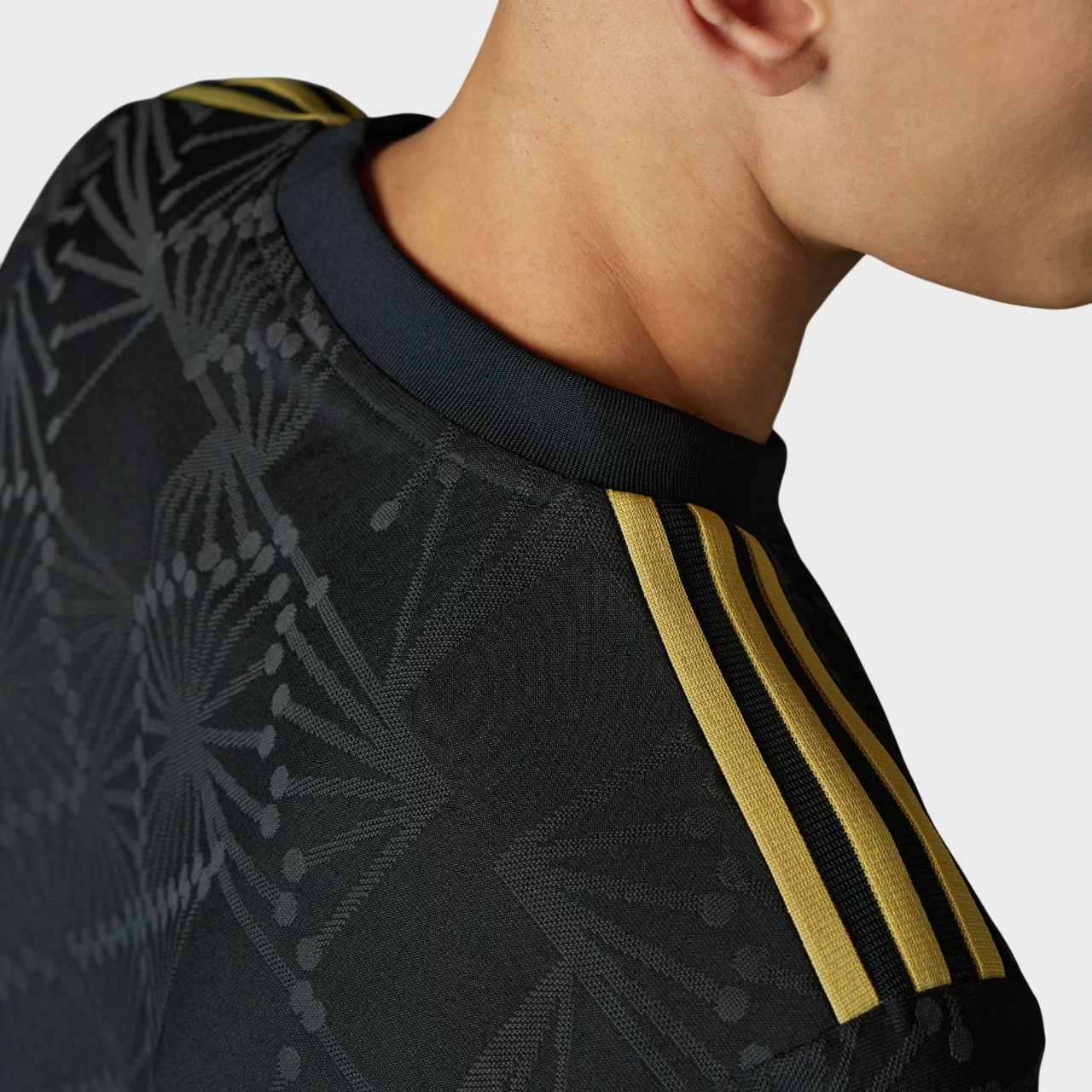 Camisa México de Oro 25/26 - Torcedor - Preta e Dourada