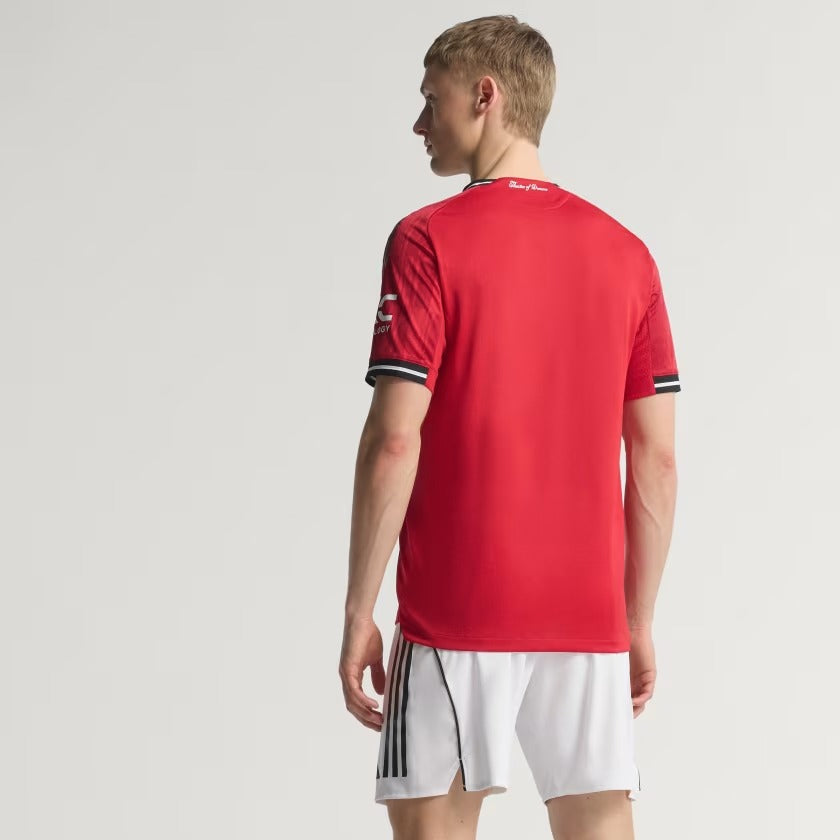 Camisa adidas Manchester United 2025/26 I Jogador